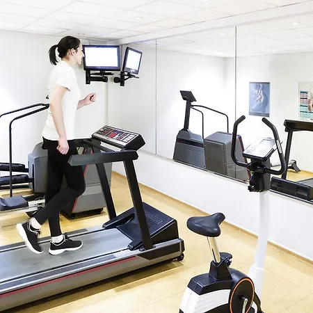 Vienna House Easy By Wyndham Hotell