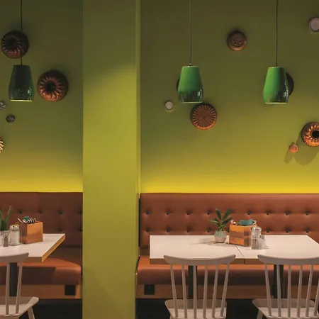 Hotell Vienna House Easy By Wyndham