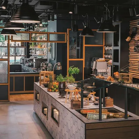 Hotell Vienna House Easy By Wyndham 4*