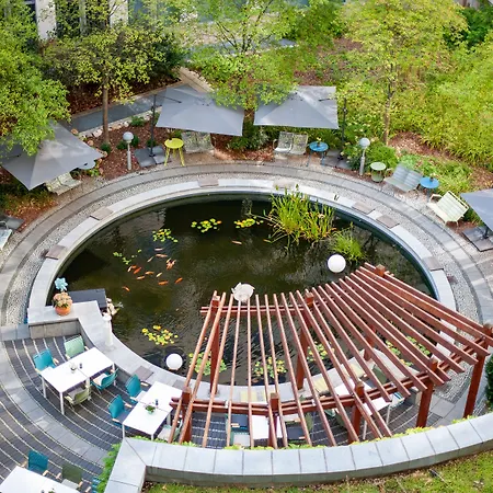 Hotell Vienna House Easy By Wyndham 4*