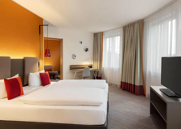 Vienna House Easy By Wyndham 4*