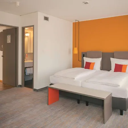 호텔 Vienna House Easy By Wyndham 4*