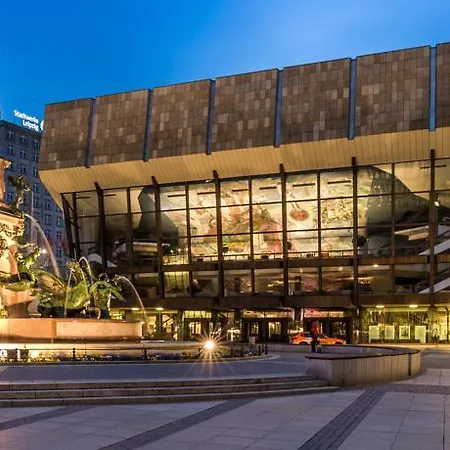 Vienna House Easy By Wyndham 호텔