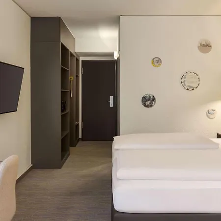 Vienna House Easy Leipzig Hotel 4*