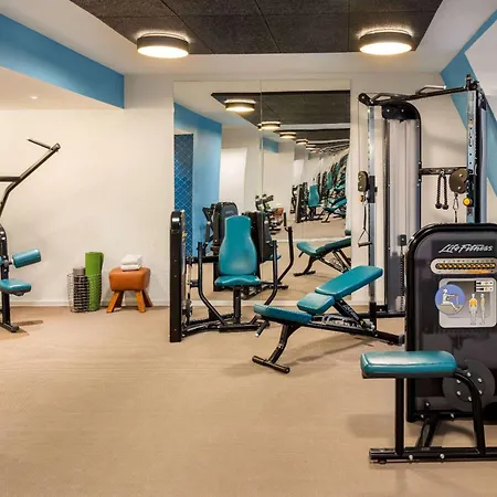 Vienna House Easy By Wyndham 4*