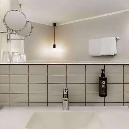 Vienna House Easy By Wyndham 호텔